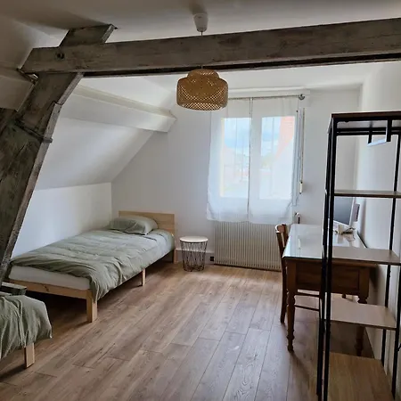 Longere 5 Chambres,proche Gare Tgv Haute Picardie Nyaraló *